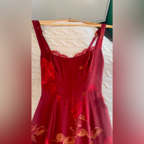 Reformation Irisa Dress In Barcelona Border, brand new, never worn, no flaws. - Picture 12 of 16